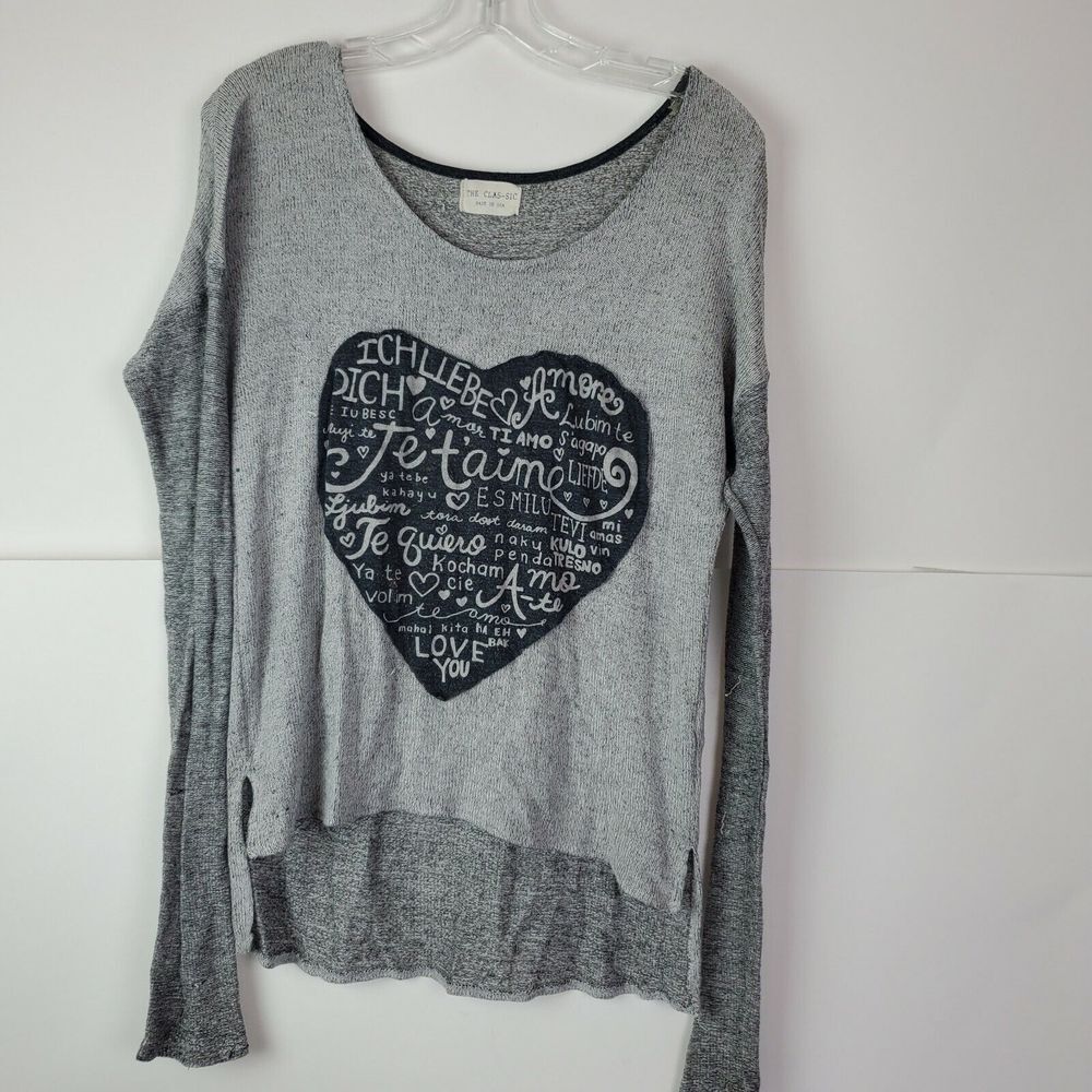 The Clas-Sic Women's Heart Sweater Gray LS Lightweight Size M Made in USA